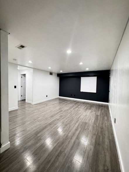 Building Photo - 305 N 680 E