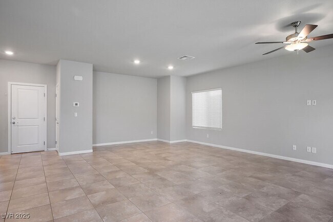 Building Photo - 9648 Spyglass Run Ave