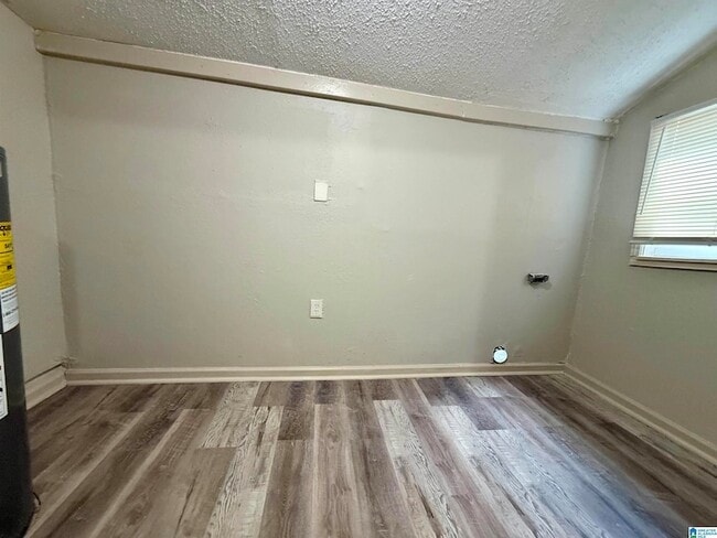 Building Photo - 7101 Naples Ave