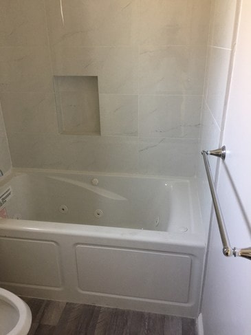 Jaccuzy - 14260 McCormick St