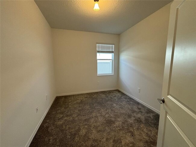 Building Photo - 724 Grove St