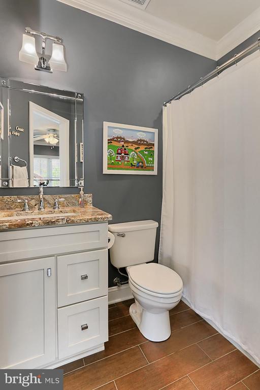 Building Photo - 43780 Ballybunion Terrace
