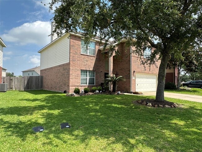 Building Photo - 2205 Mossey Creek Dr
