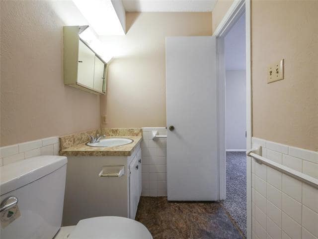 Building Photo - 2113 Fleur De Lis Ct