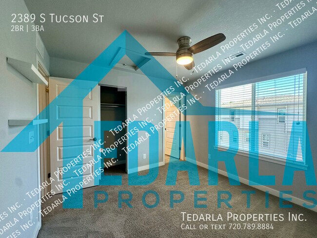 Building Photo - 2389 S Tucson St