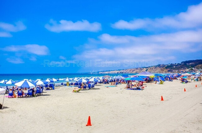 Building Photo - 8019 Paseo Del Ocaso