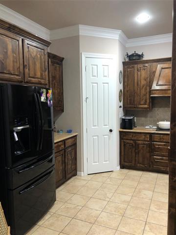 Building Photo - 523 McNear Dr