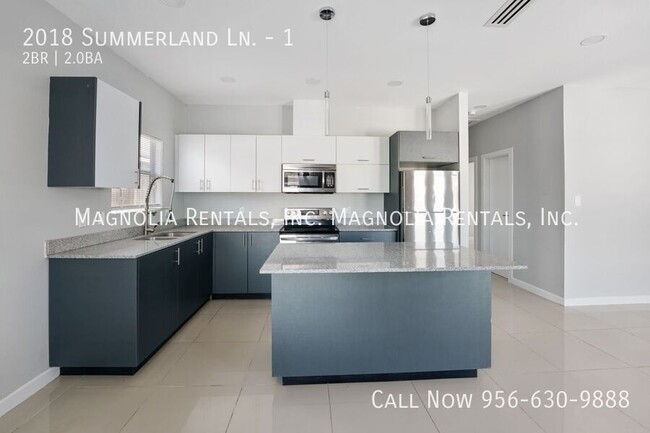 Building Photo - Edinburg Apartment - 3 bedroom & 2 bath - ...