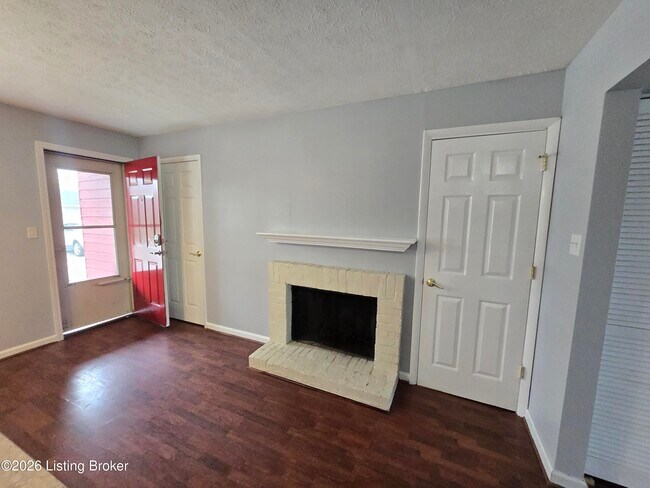 Building Photo - 2831 Goose Creek Rd