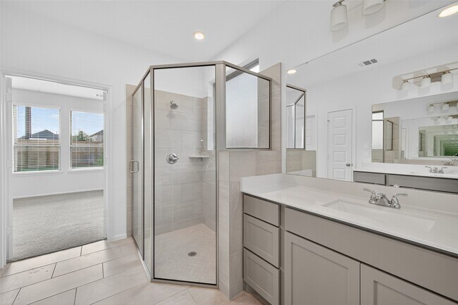 Building Photo - 10730 Aquila Star Dr
