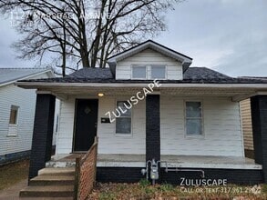 Building Photo - 1127 Marshall Ave