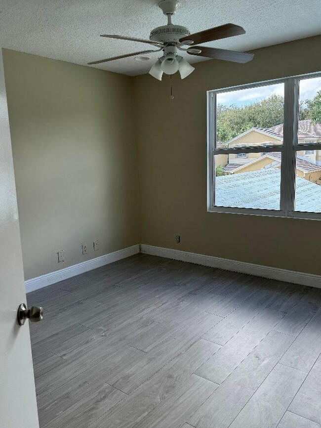 Building Photo - 7890 Sienna Springs Dr