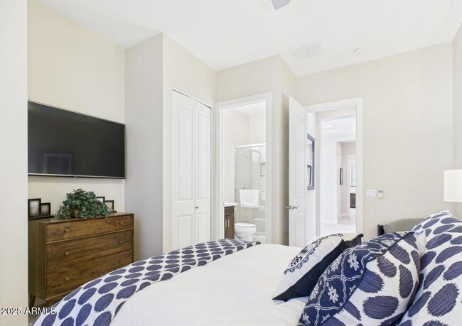 Building Photo - 4571 S Pinaleno Dr
