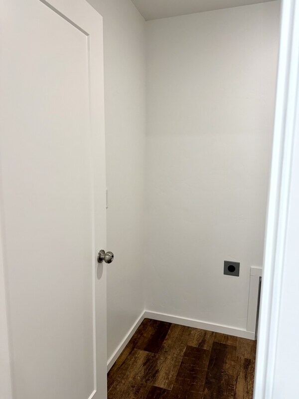 Building Photo - 361 W 400 S