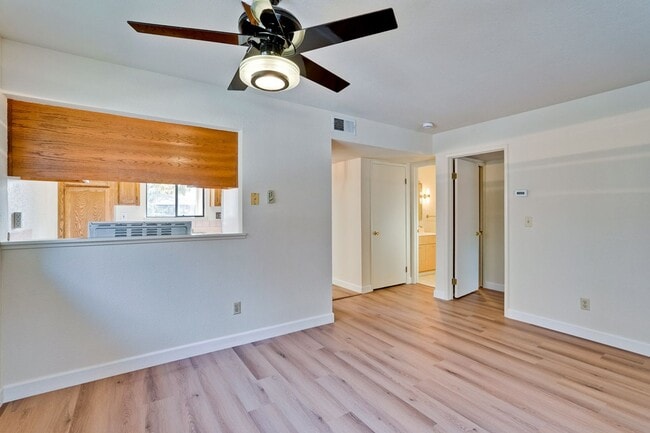 Building Photo - New Vinyl Plank Flooring, Fresh Interior Paint, 1 Car Garage + 1 Assigned Outdoor Parking Space -...