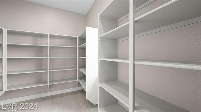 Building Photo - 369 Portus Delphini Ct