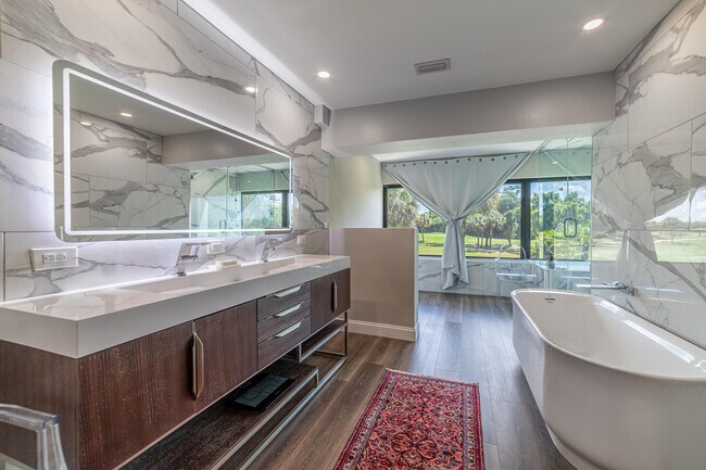 Building Photo - 2451 Presidential Way