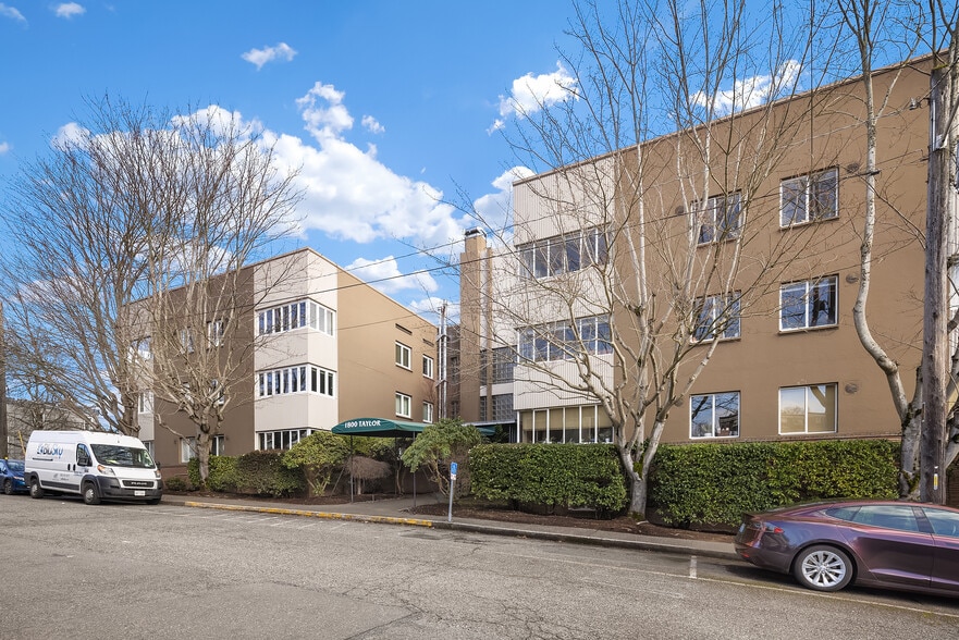 Building Photo - 1800 Taylor Ave N