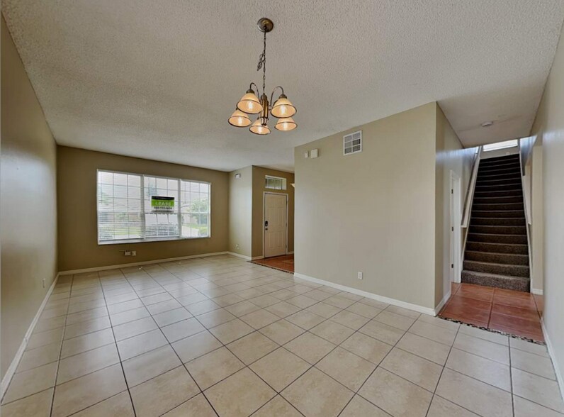 Building Photo - 2245 Mallard Creek Cir