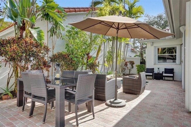 Building Photo - 1529 Shoreline Way