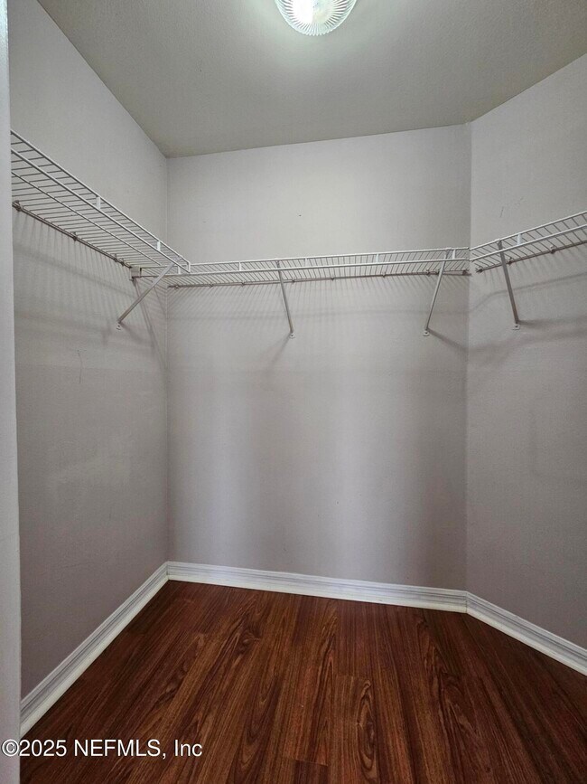 Building Photo - 3591 Kernan Blvd S