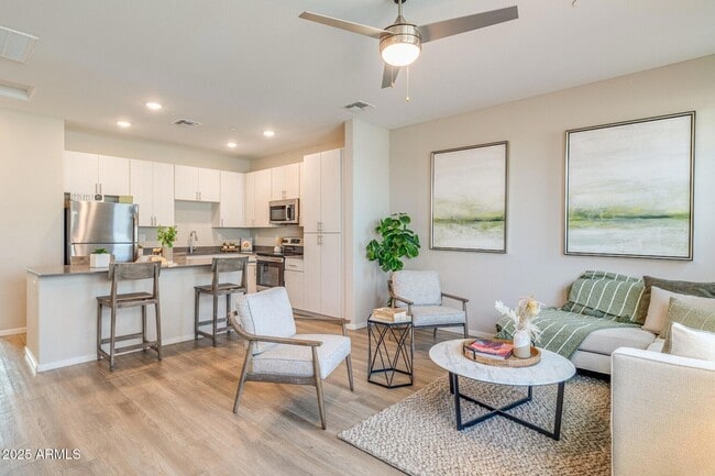 Building Photo - 16830 N 141st Ave