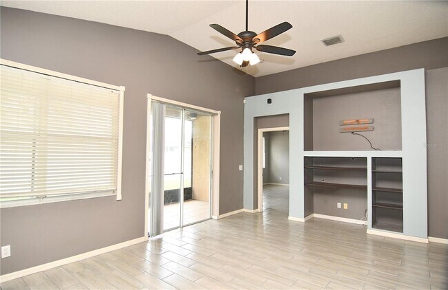 Building Photo - 27037 Palmbrook Ct
