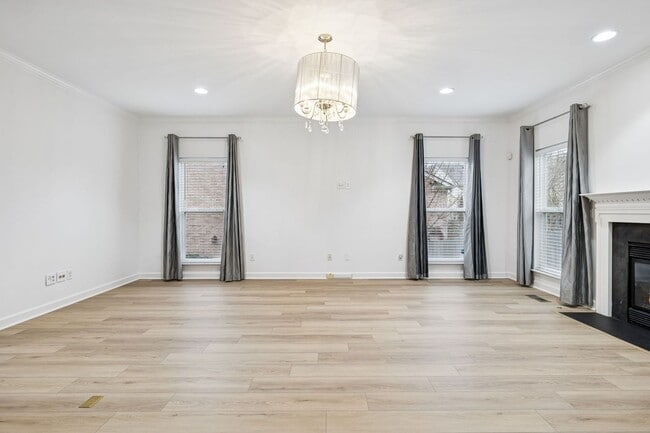 Building Photo - Located in the highly desirable McKays Mill community in Franklin, TN