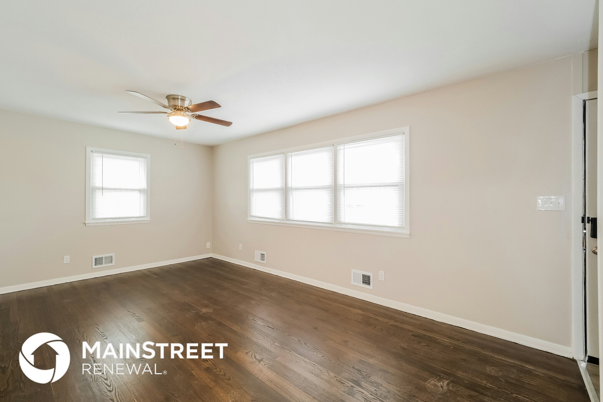 Building Photo - 13113 E 44th Terrace S