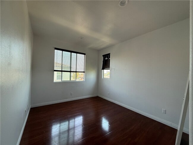 Building Photo - 11120 Legion Dr