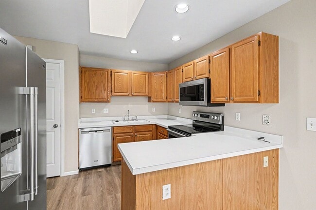 Building Photo - Beautifully Updated Littleton Home with Huge Yard & Basement Storage