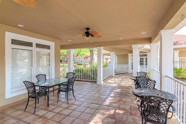 Building Photo - 9481 Highland Oak Dr