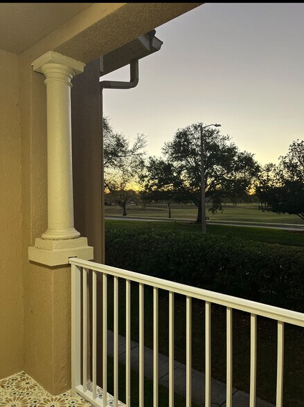 Building Photo - 14226 Fredricksburg Dr