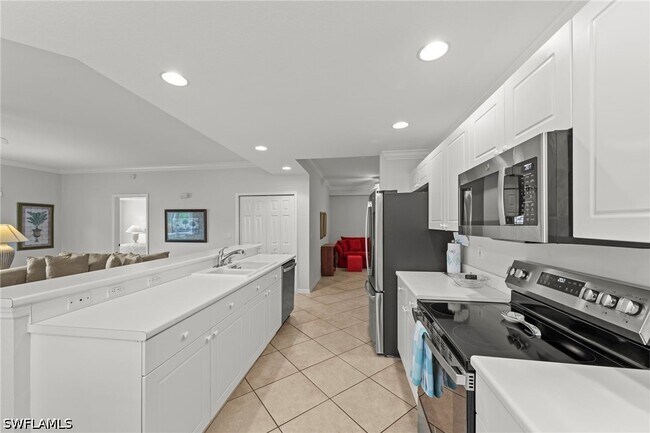 Building Photo - 28611 Carriage Home Dr