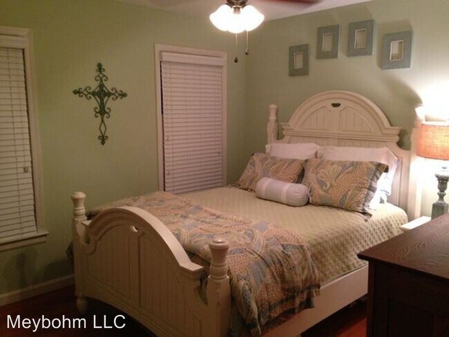 Building Photo - 3 br, 2 bath House - 221 Kings Chapel Road