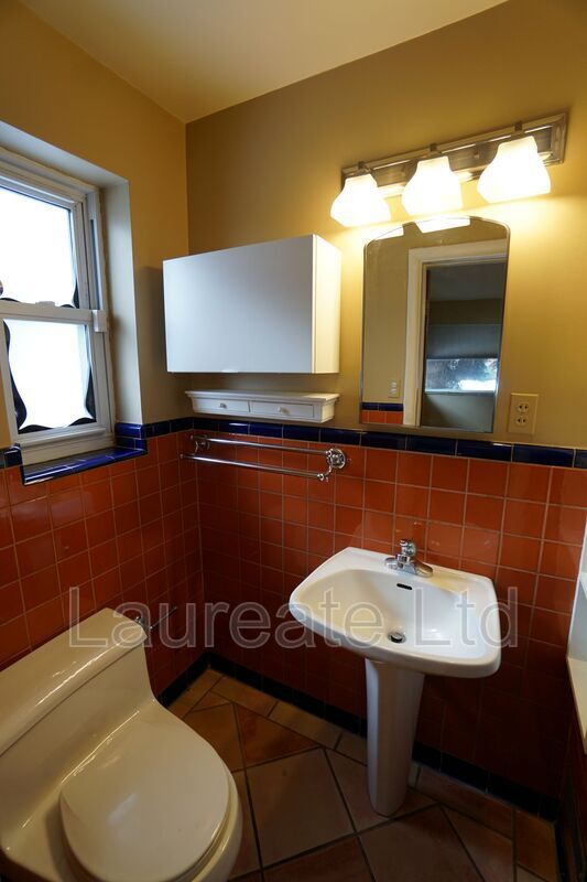 Building Photo - 1155 Eudora St