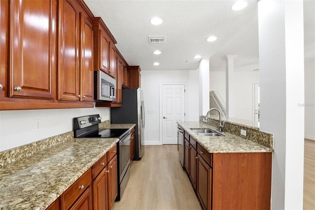 Building Photo - 1384 Lake Baldwin Ln