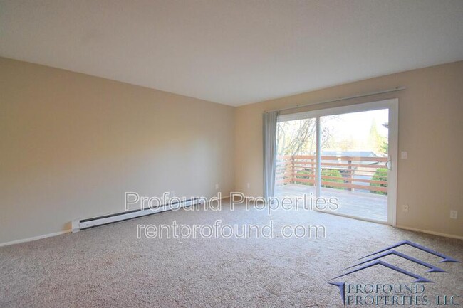 Building Photo - 7125 SW 130th Ave