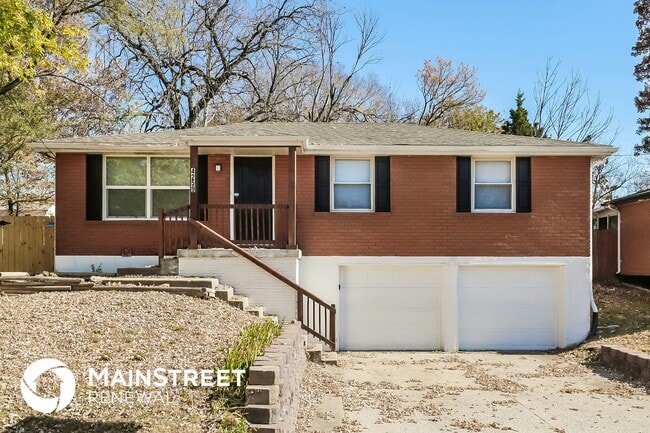 Building Photo - 4259 NE Kelsey Rd