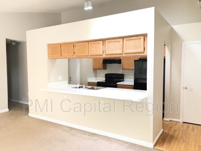 Building Photo - 2812 Clear Shot Dr