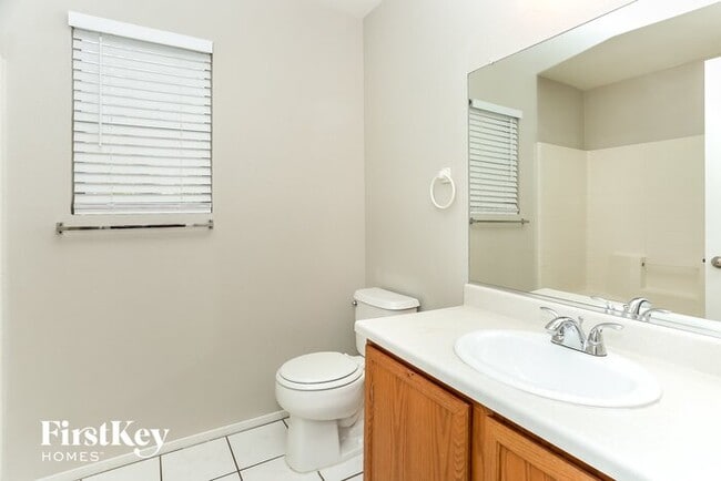 Building Photo - 7725 Donald Nelson Ave