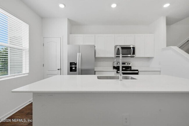 Building Photo - 141 Sage Br St