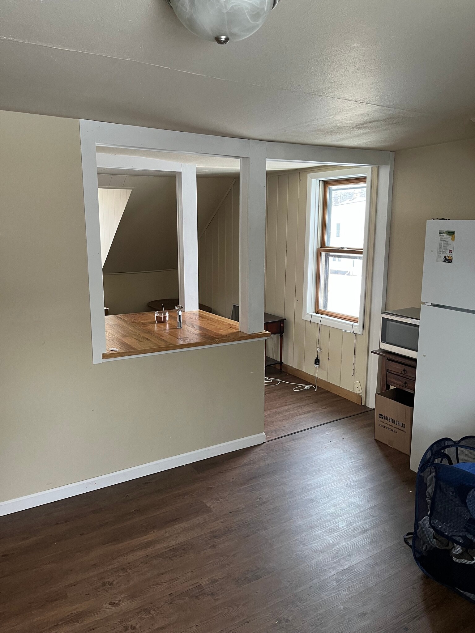 Kitchen in to Living room - 203 S Whiton St