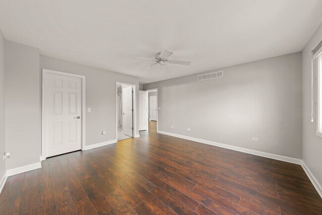 Building Photo - 120 Iliad Dr