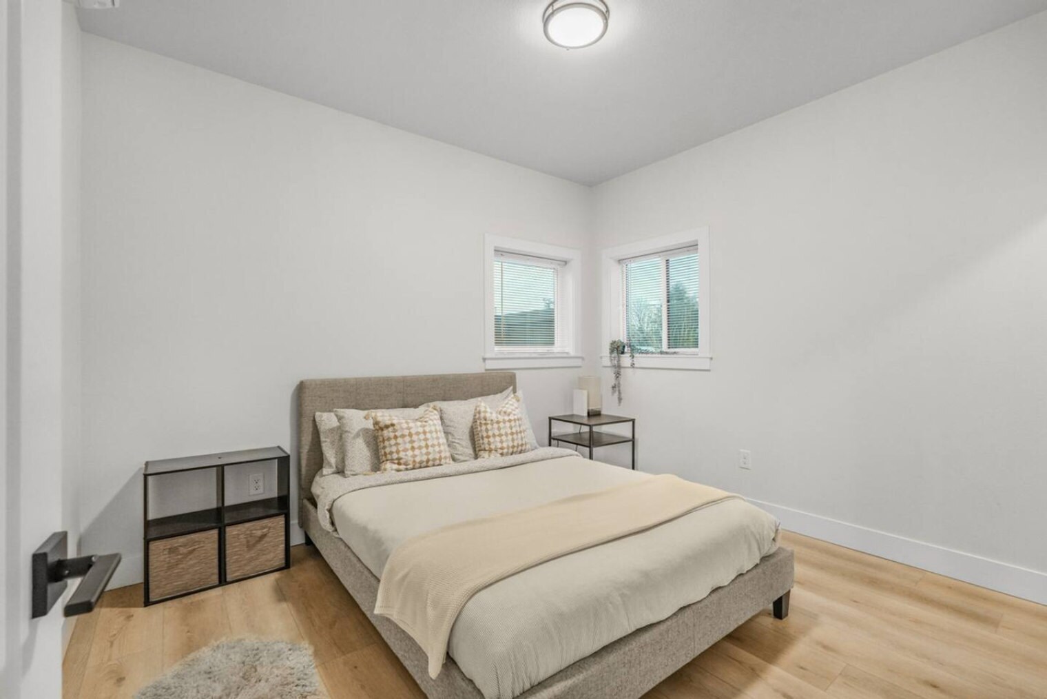 Building Photo - 3505 NE Creston Ave