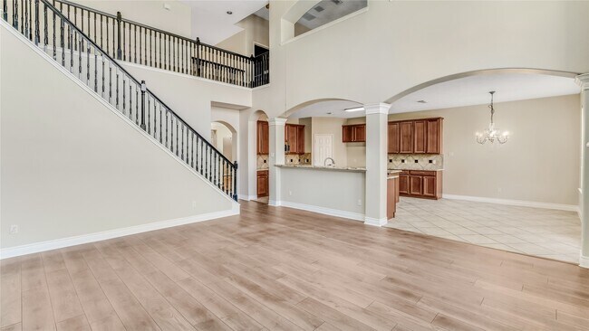 Building Photo - 11405 Starlight Bay St