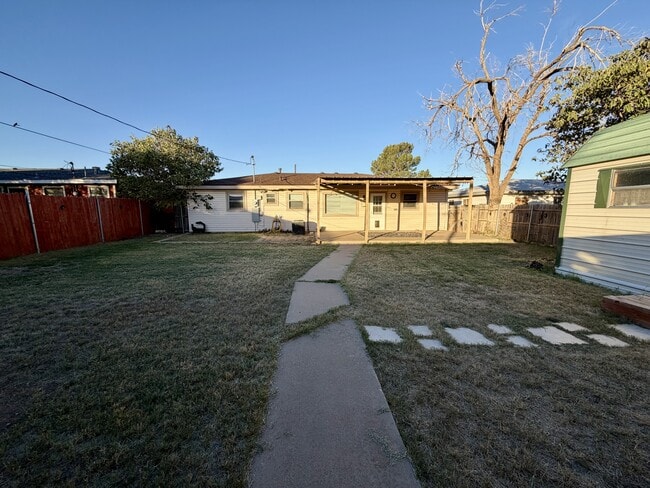 Building Photo - 4107 Muir St