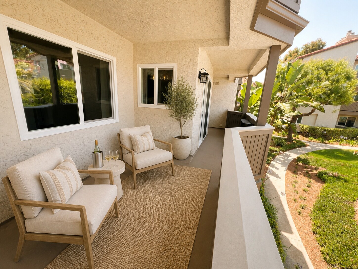 Building Photo - 50 Corniche Dr