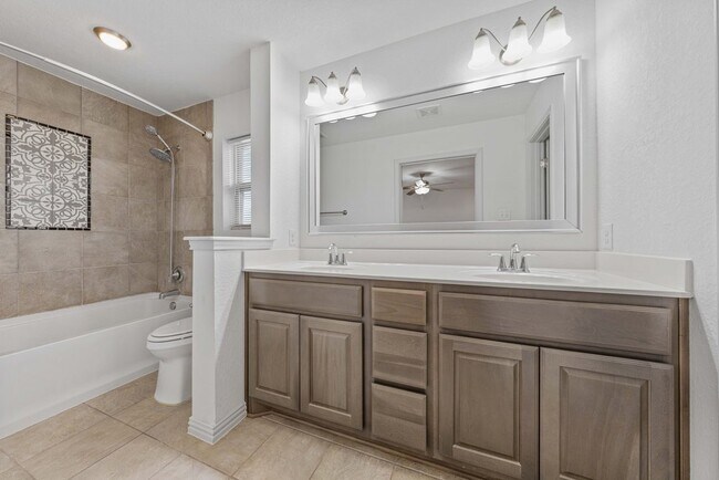 Building Photo - 9683 Shorebird Ln