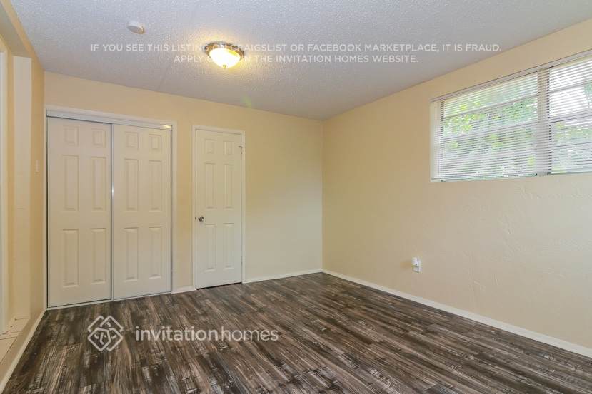 Building Photo - 130 Carolina Ave